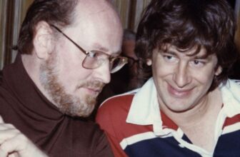 Steven Spielberg Will Reunite With John Williams for His Mystery New UFO Movie