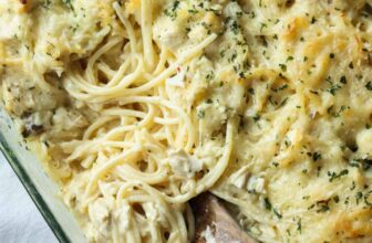 Chicken Tetrazzini (Creamy Pasta Bake)