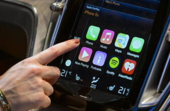 Tesla May Add Apple CarPlay Support After Years Of Resistance