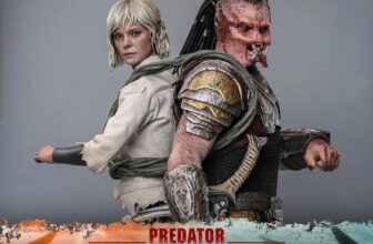 Badlands’ Hot Toys Even Comes With Half an Elle Fanning Figure