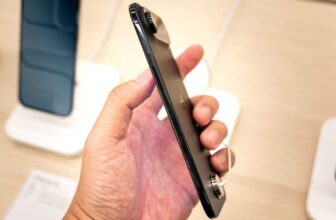 The Designer Who Presented the iPhone Air to the World Has Left Apple, Report Says