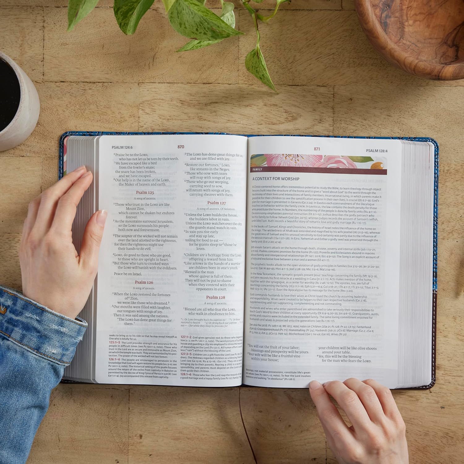 NIV, The Woman's Study Bible, Hardcover, Full-Color, Red Letter: Receiving God's Truth for Balance, Hope, and Transformation - Image 6